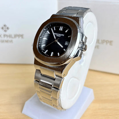 PP Nautilus - Stainless Steel - Black Dial